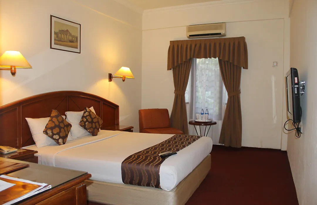 Mega Matra Hotel-1