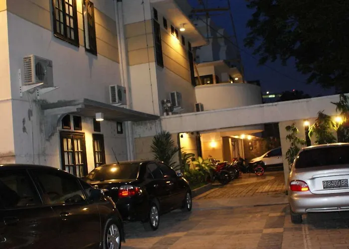 Lagura Residence Guest House Jakarta