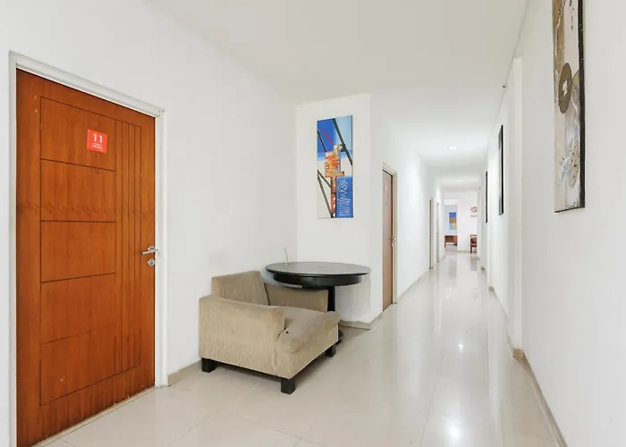 Reddoorz Near Cilandak Town Square Hotel Jakarta